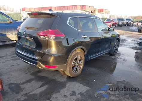 2017 Nissan Rogue Sl z USA, uszkodzony, nr VIN 5N1AT2MV3HC748244